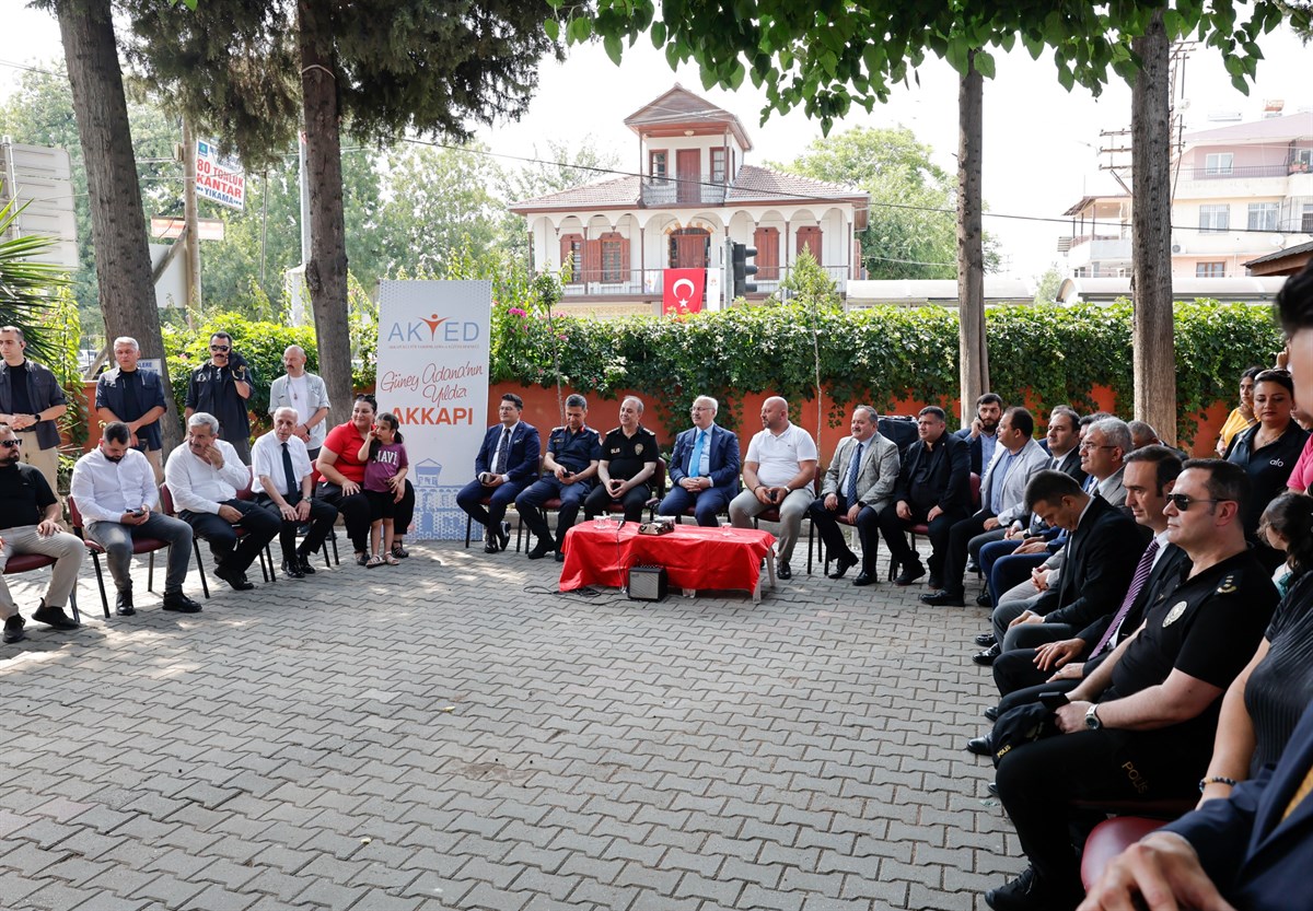 VALİ KÖŞGER VE KAYMAKAM İNCİ AKKAPI KÜLTÜR YARDIMLAŞMA VE EĞİTİM DERNEĞİNİ ZİYARET ETTİ